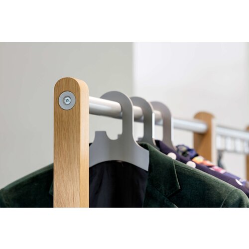 Cascando Cascando Round 20 wood Garderobe Cascando Cascando Round 20 wood Garderobe