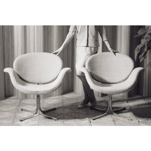 Artifort Artifort Little Tulip stoel Artifort Artifort Little Tulip stoel