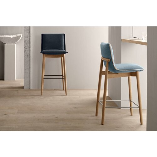 Carl Hansen & Søn Carl Hansen &amp; Søn Embrace Bar Stool E006 E007