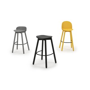 DUM DUM Beech Boy barkruk DUM DUM Beech Boy barkruk