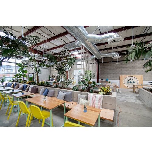 Emeco Emeco Broom stapelbare stoel Emeco Emeco Broom stapelbare stoel