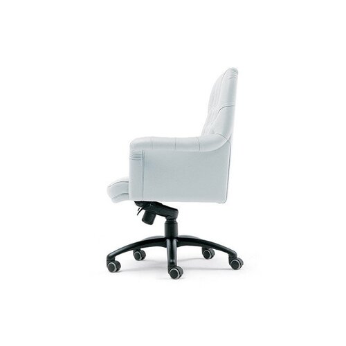 Poltrona Frau Poltrona Frau Oxford bureaustoel