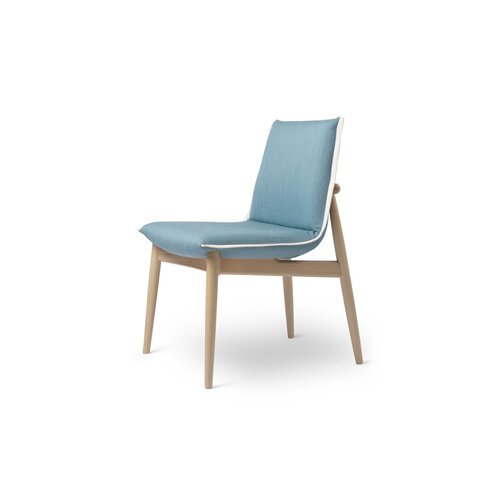 Carl Hansen & Søn Carl Hansen & Søn Embrace Chair Carl Hansen & Søn Carl Hansen & Søn Embrace Chair