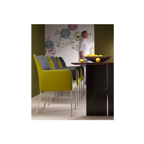 Bert Plantagie Bert Plantagie Cheek tafel Bert Plantagie Bert Plantagie Cheek tafel