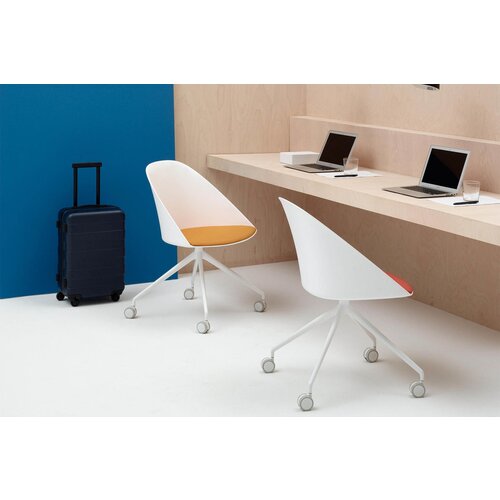 Arper Arper Cila stoel Arper Arper Cila stoel