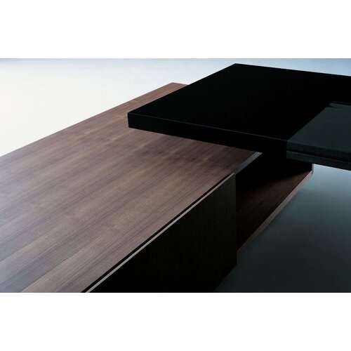 Tecno Tecno Asymmetrical Desk Tecno Tecno Asymmetrical Desk