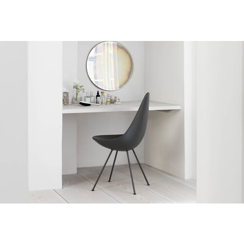 Fritz Hansen Fritz Hansen Drop Stoel Fritz Hansen Fritz Hansen Drop Stoel