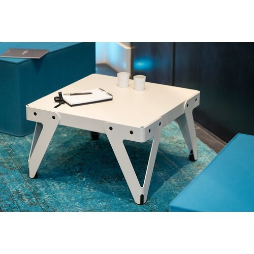 Functionals Functionals Lloyd Low Table lage tafel Functionals Functionals Lloyd Low Table lage tafel