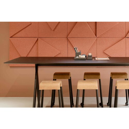 Johanson Johanson Peak Table Johanson Johanson Peak Table