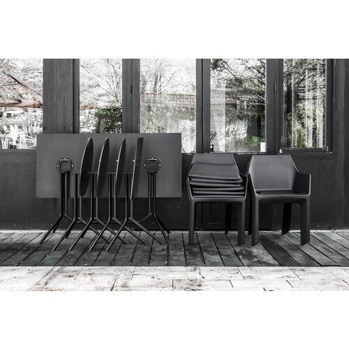 Kristalia Kristalia Poule tafel Kristalia Kristalia Poule tafel