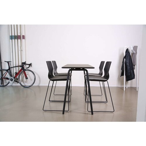 Four Design Four Design Four Real tafel Four Design Four Design Four Real tafel