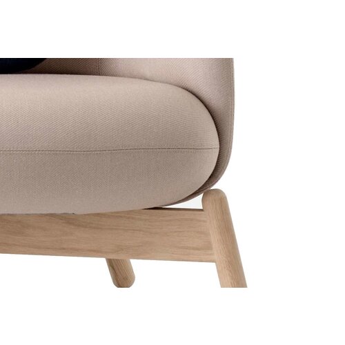 +Halle +Halle Easy Nest Sofa Wood +Halle +Halle Easy Nest Sofa Wood