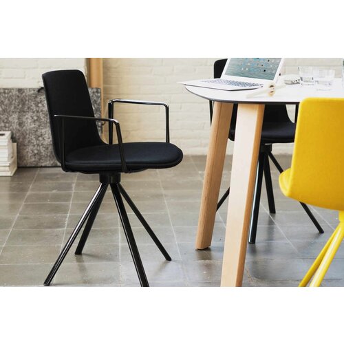 Enea Enea Lottus stoel Enea Enea Lottus stoel