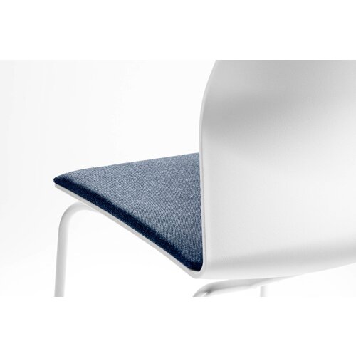 Akaba Akaba Kabi stoel