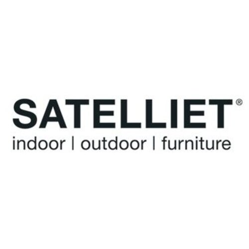 Satelliet