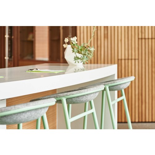 De Vorm De Vorm LJ 3 barkruk De Vorm De Vorm LJ 3 barkruk