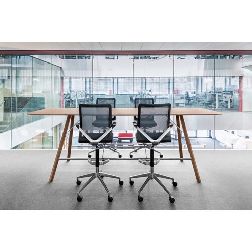 Girsberger Girsberger Akio High houten statafel Girsberger Girsberger Akio High houten statafel